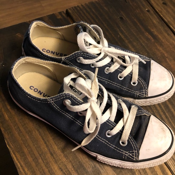 Converse All Stars Size 3 - Picture 3 of 8